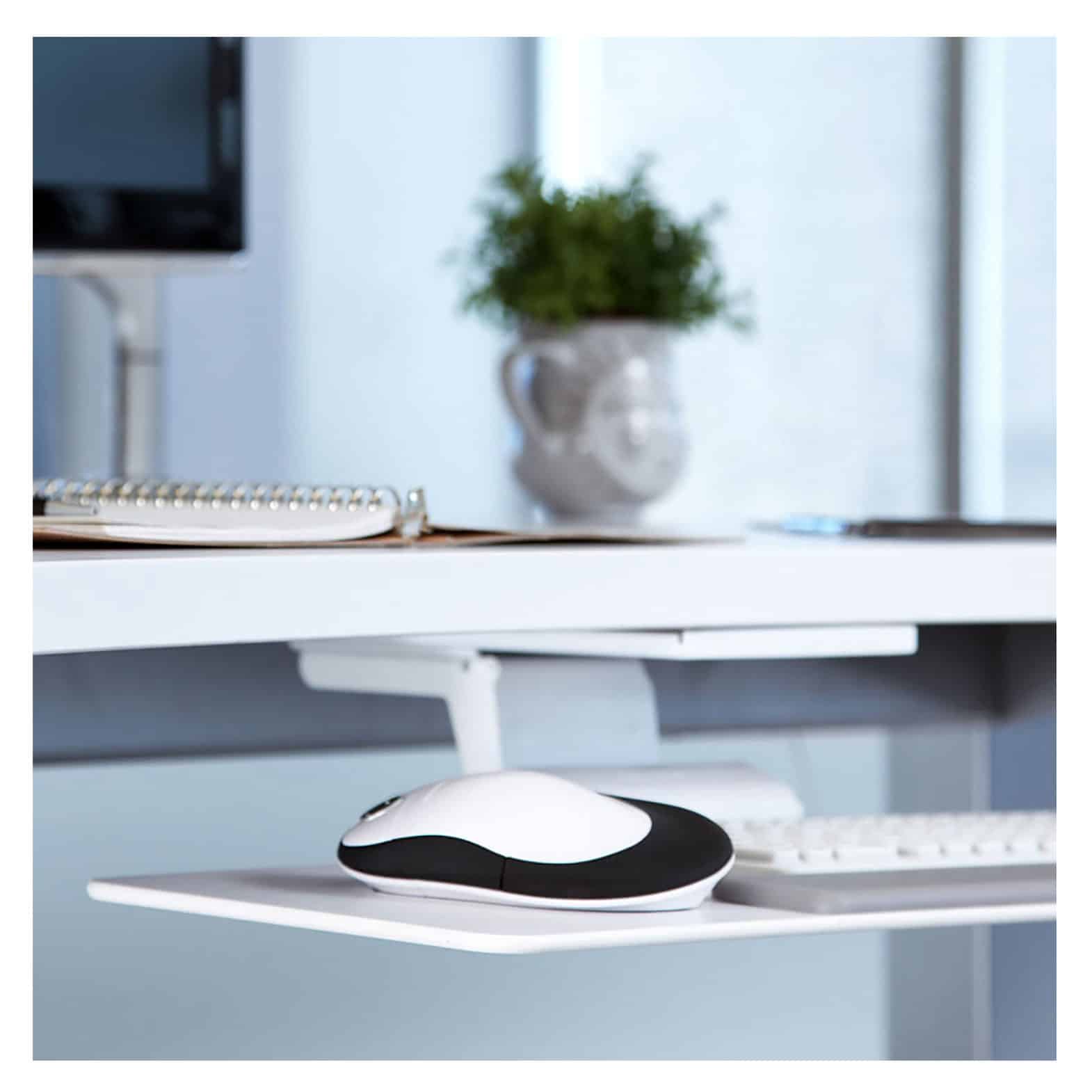 Humanscale's ergonomic mouse relieves wrist strain